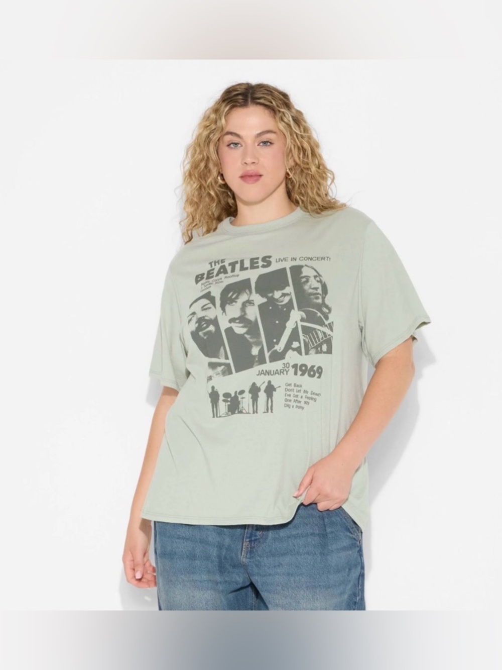 Women's The Beatles Short Sleeve Graphic T- Shirt - Green 1X